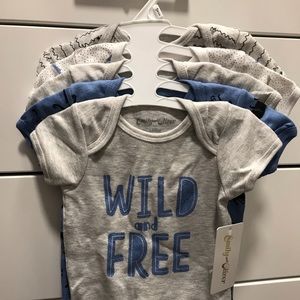 Emily and Oliver pack of 5 onesie